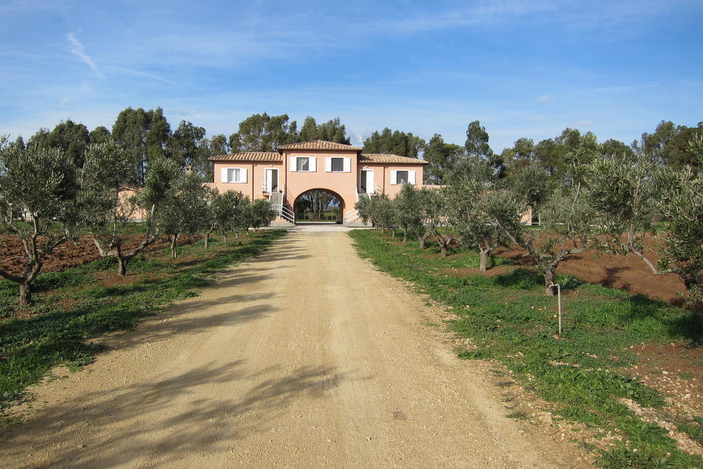 Vila Agriturismo Pian Di Spille - Golf Tarquinia Exteriér fotografie
